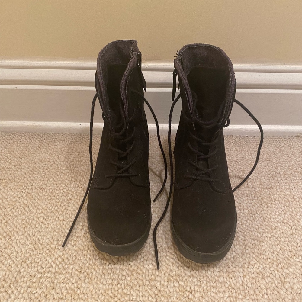 Mossino Black Combat Boots, Size 6
